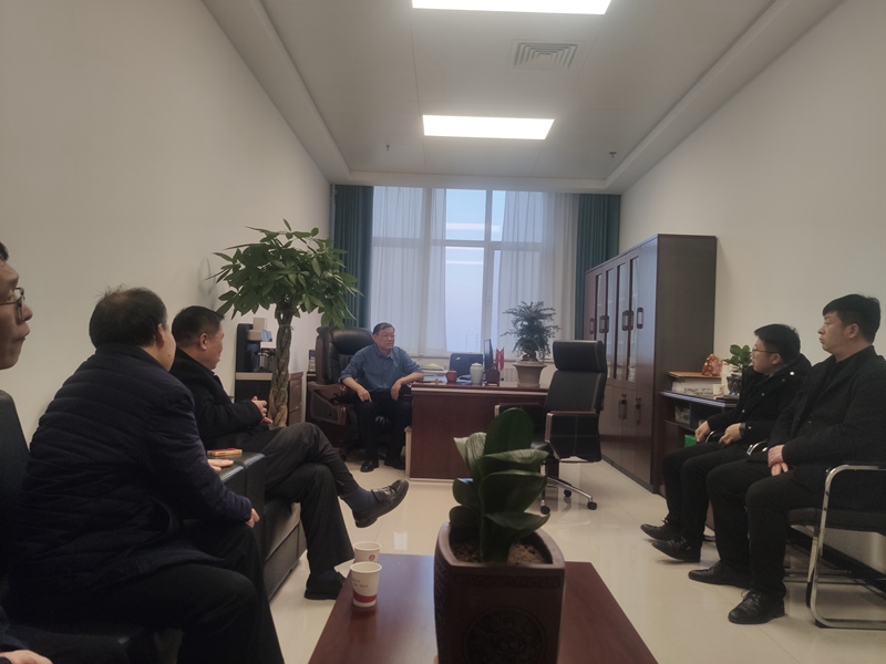 061678087585169738.jpeg 俱养社带队到陕西小保当矿业公司考察学习 (3).jpg