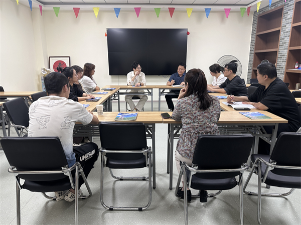 9月21日，陕煤地质一八六公司在碑林区太乙路街道乐居场第二社区开展了“移风易俗”宣传教育活动。摄影：王思思 (3).jpg