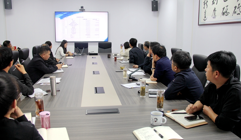 221716367674364339.jpeg 一三一公司召开安委会议、安全生产紧急会议暨帐款回收专题会议 (摄影:赵玥) (2).JPG