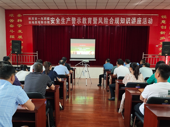 141718352208558256.jpeg 108.jpg