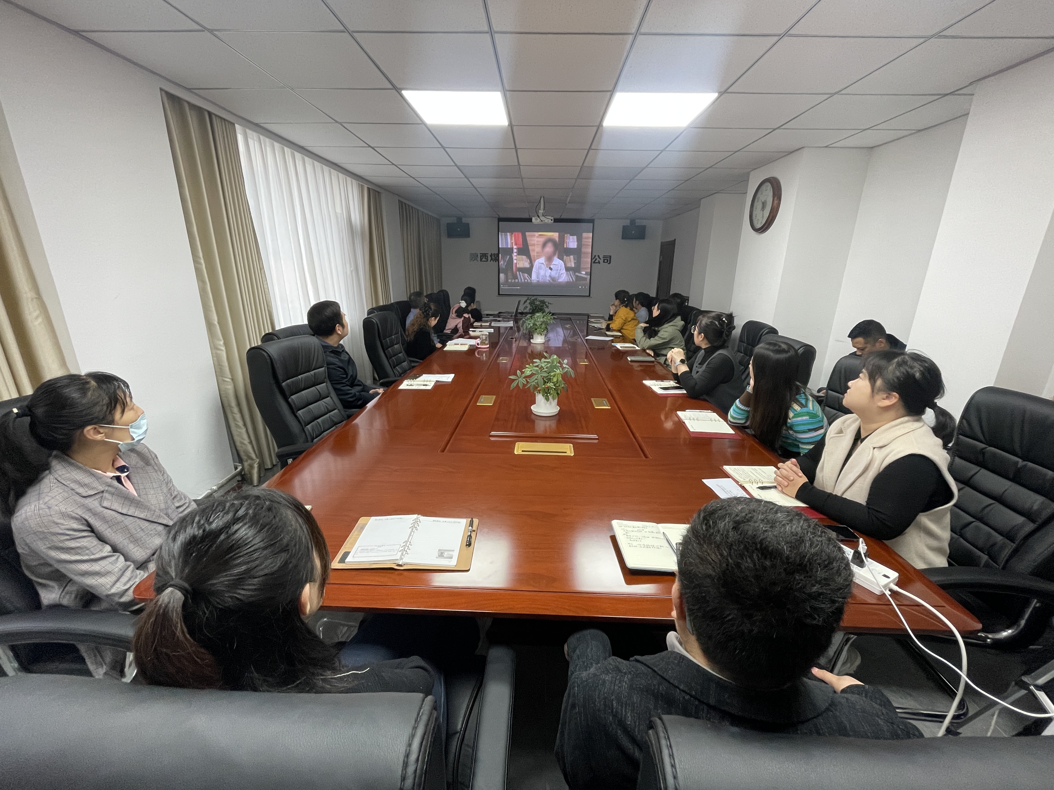 091759973517702889.jpeg 2f33db525e9b3d7ef94da239d775a1f7.jpg