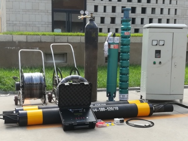 031762160544921688.jpeg 分层抽水系统主要器具.jpg