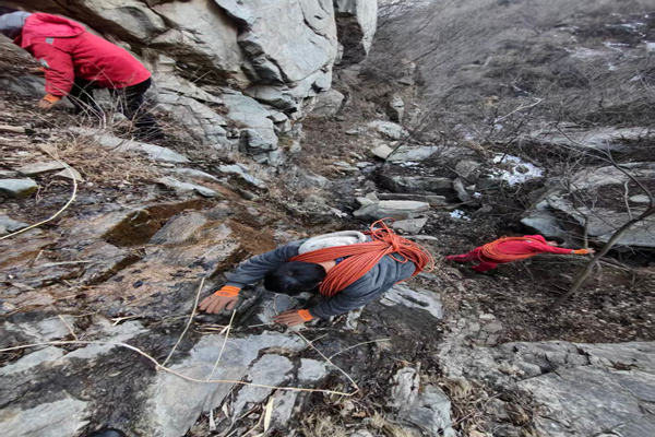 231769135727442129.jpeg 一八六公司深耕技术赋能 拓展金属矿电磁勘探领域。摄影:李璐 (1).jpg